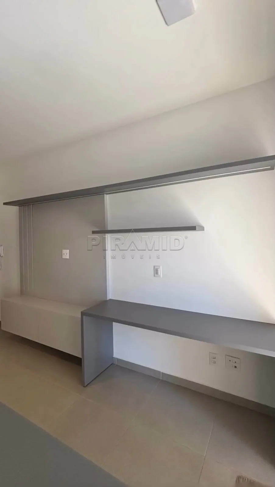 Alugar Apartamento / Padr&atilde;o em Ribeir&atilde;o Preto R$ 2.350,00 - Foto 2