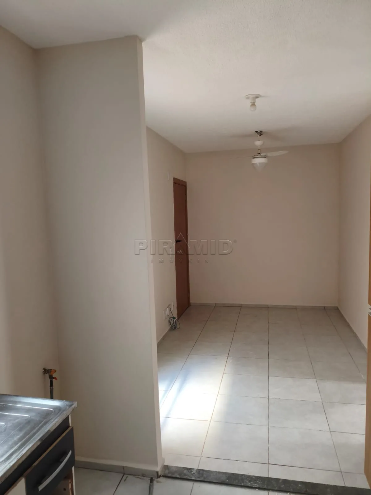 Comprar Apartamento / Padr&atilde;o em Ribeir&atilde;o Preto R$ 225.000,00 - Foto 3