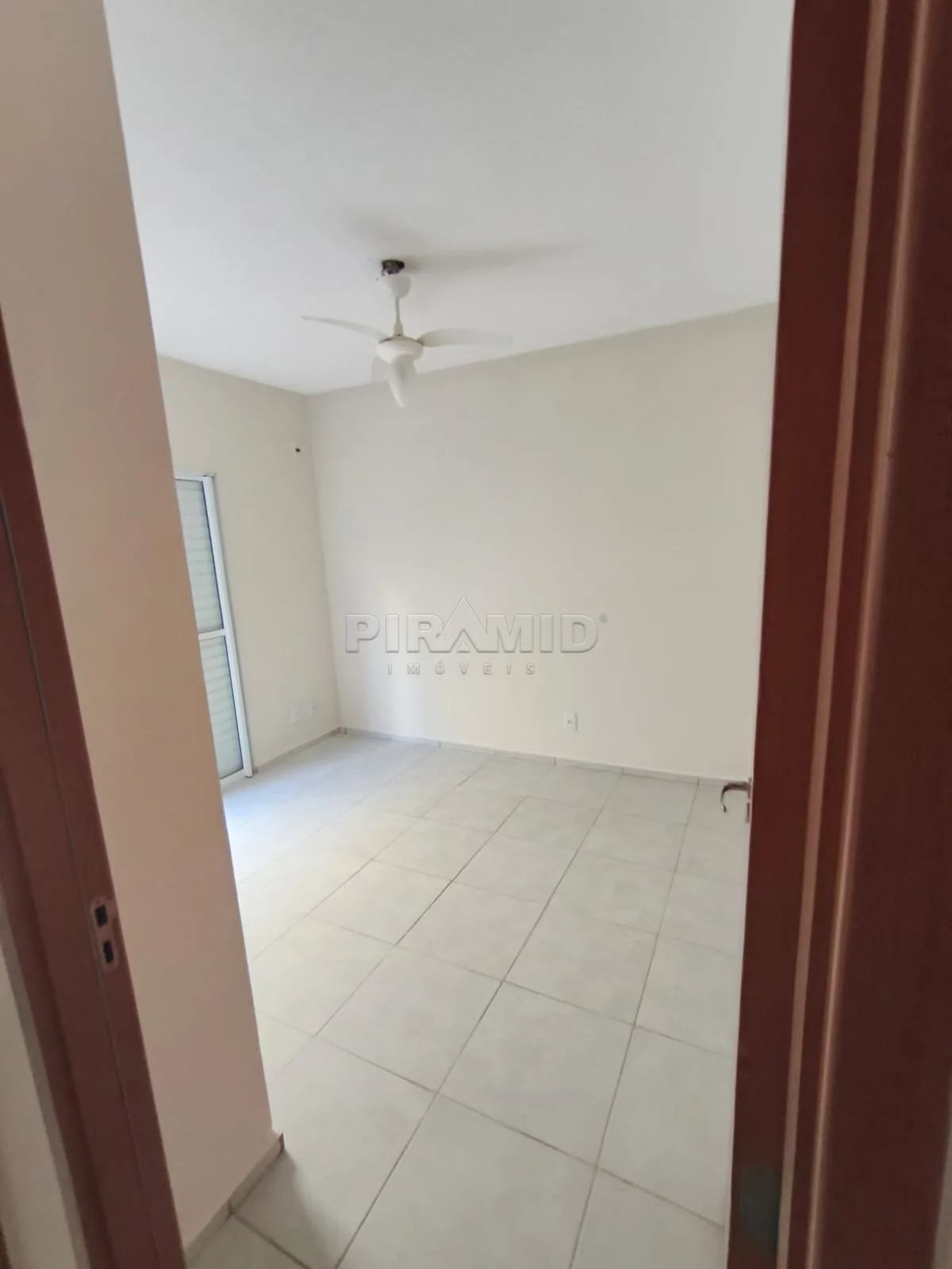 Comprar Apartamento / Padr&atilde;o em Ribeir&atilde;o Preto R$ 225.000,00 - Foto 4
