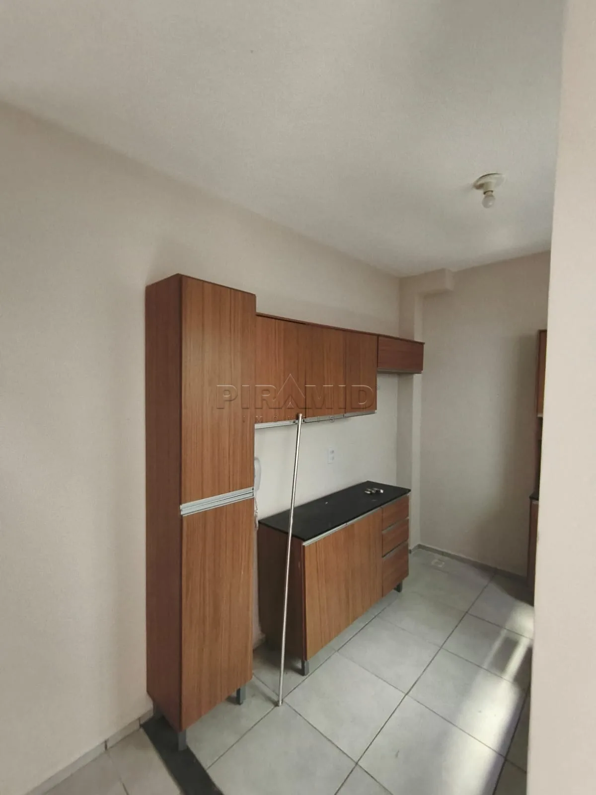 Comprar Apartamento / Padr&atilde;o em Ribeir&atilde;o Preto R$ 225.000,00 - Foto 6