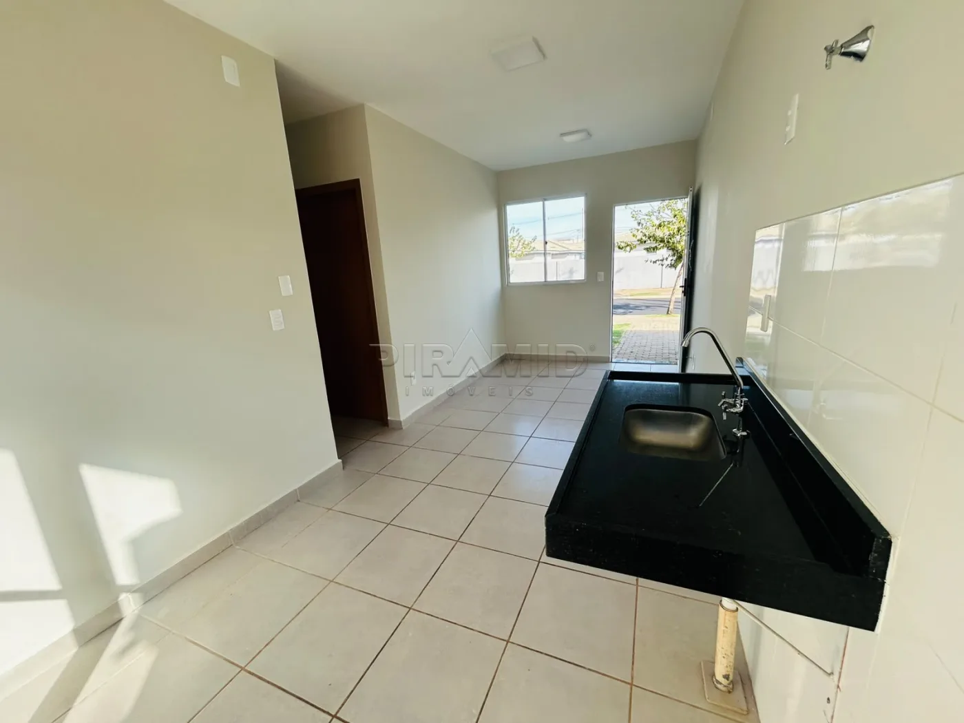 Comprar Casa / Condom&iacute;nio em Ribeir&atilde;o Preto R$ 299.000,00 - Foto 4