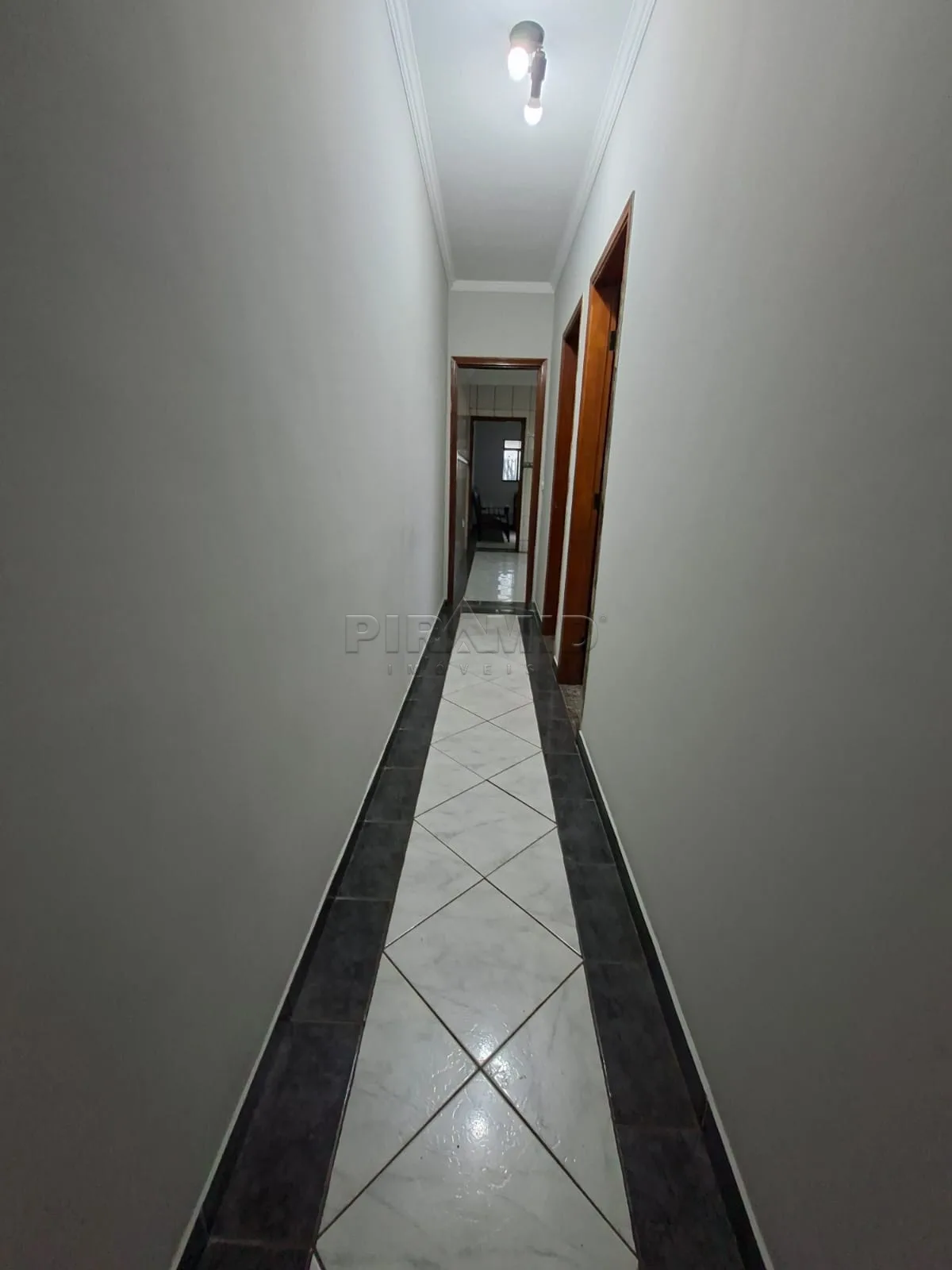 Comprar Casa / Padr&atilde;o em Ribeir&atilde;o Preto R$ 270.000,00 - Foto 7