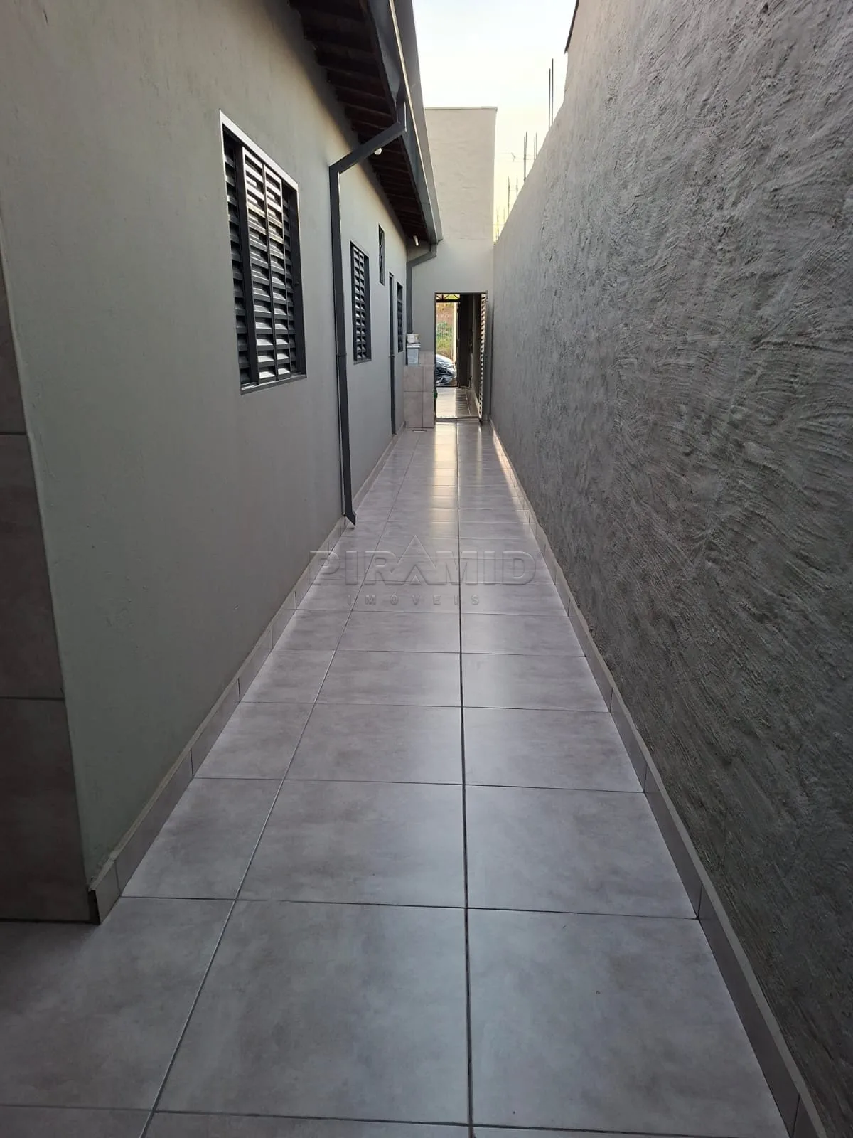 Comprar Casa / Padr&atilde;o em Ribeir&atilde;o Preto R$ 270.000,00 - Foto 16