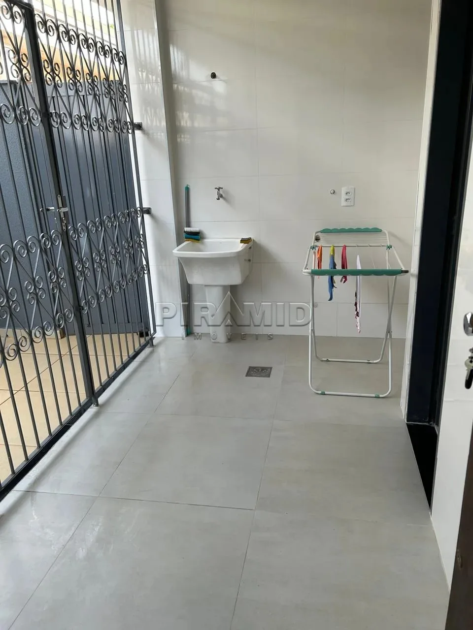 Alugar Casa / Padr&atilde;o em Ribeir&atilde;o Preto R$ 7.800,00 - Foto 13