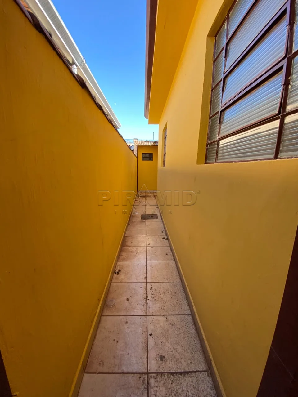 Alugar Casa / Padr&atilde;o em Ribeir&atilde;o Preto R$ 1.190,00 - Foto 10