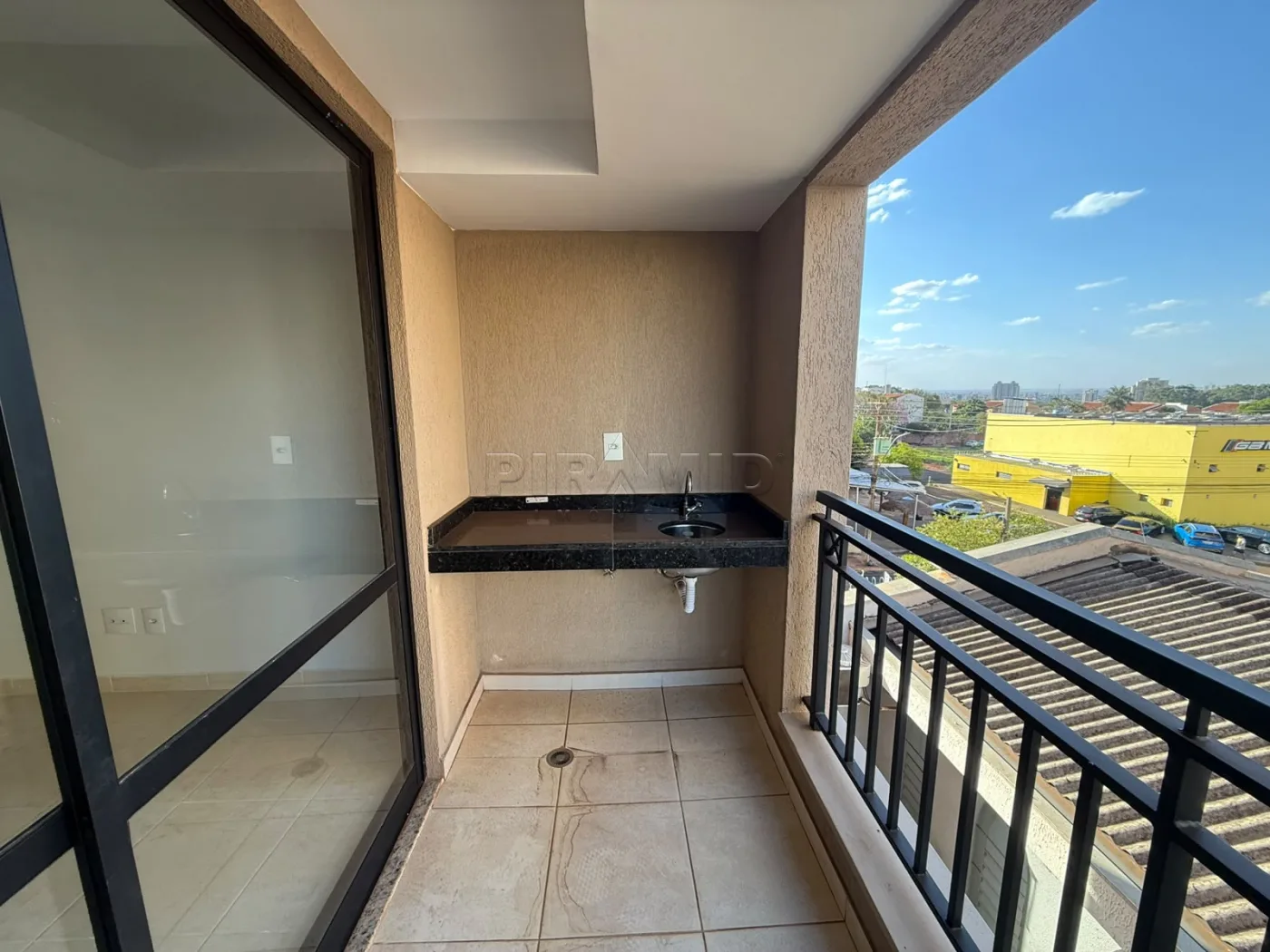 Alugar Apartamento / Padr&atilde;o em Ribeir&atilde;o Preto R$ 1.800,00 - Foto 7