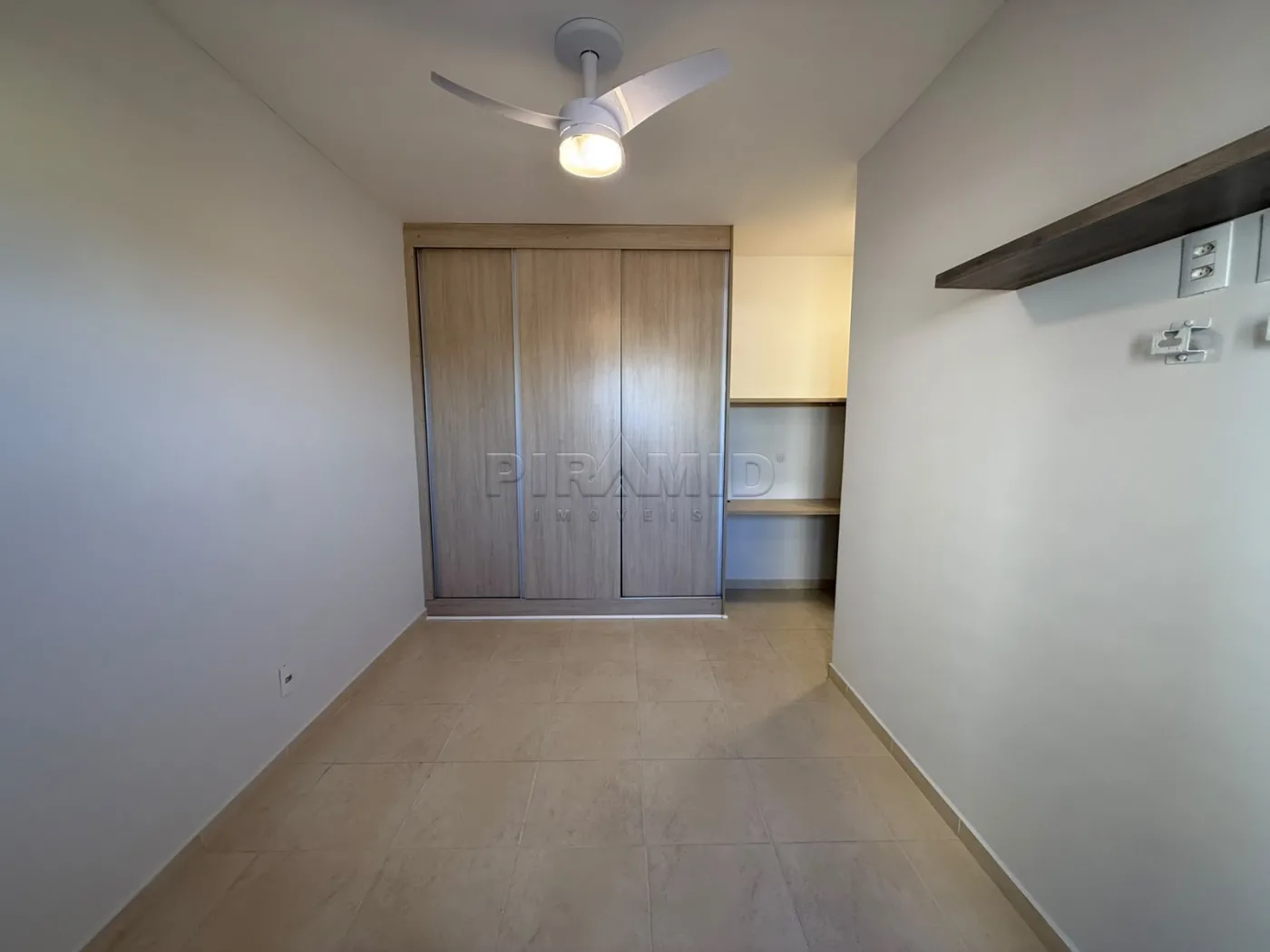 Alugar Apartamento / Padr&atilde;o em Ribeir&atilde;o Preto R$ 1.800,00 - Foto 10