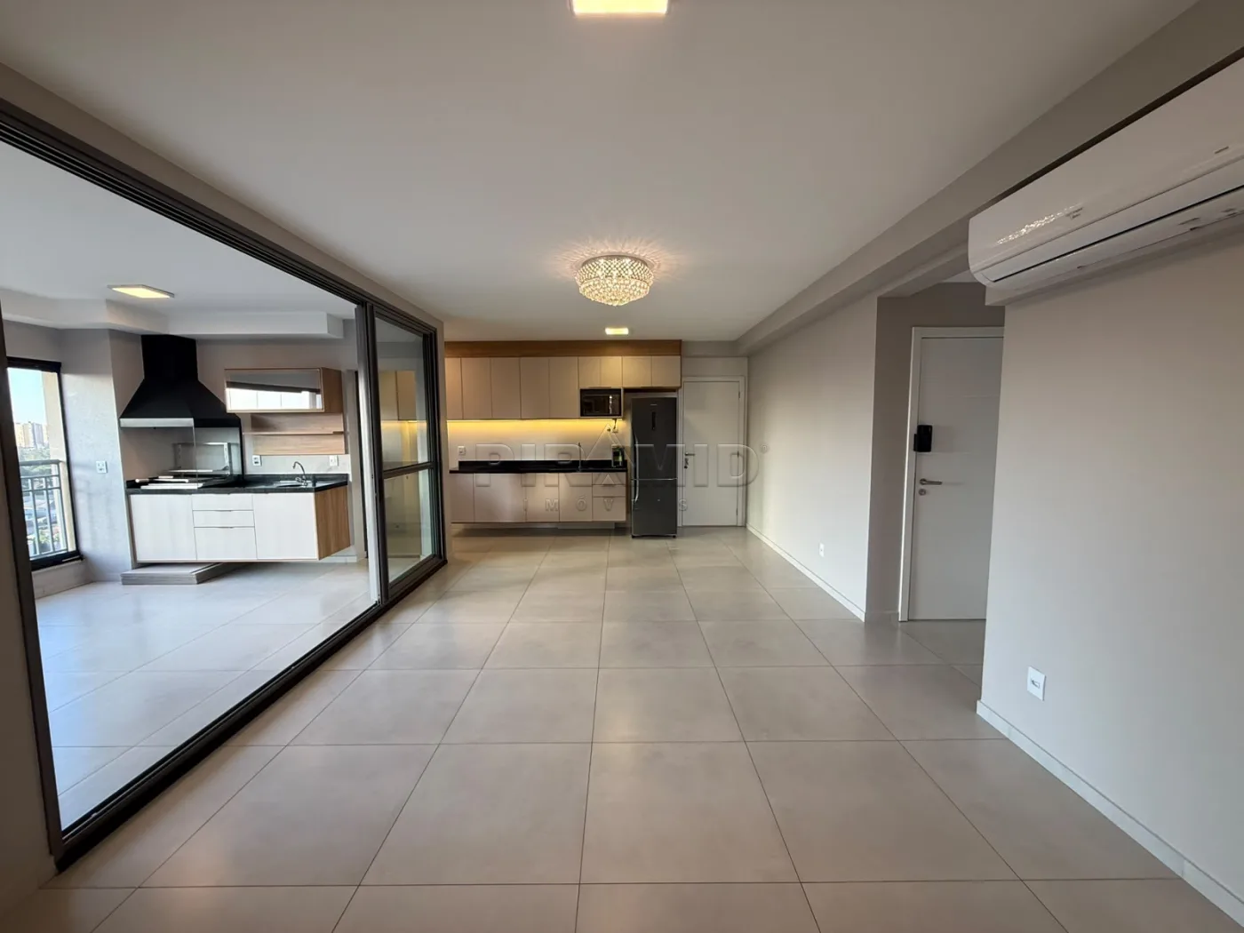 Alugar Apartamento / Padr&atilde;o em Ribeir&atilde;o Preto R$ 6.400,00 - Foto 2