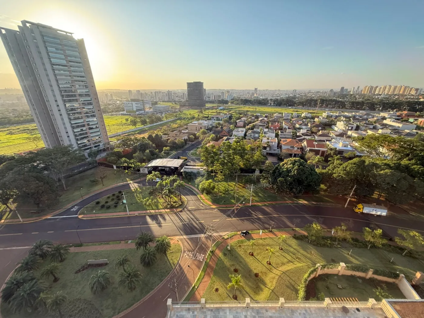 Alugar Apartamento / Padr&atilde;o em Ribeir&atilde;o Preto R$ 6.400,00 - Foto 10