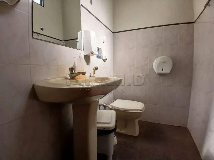 Alugar Comercial / Casa em Ribeir&atilde;o Preto R$ 5.000,00 - Foto 18