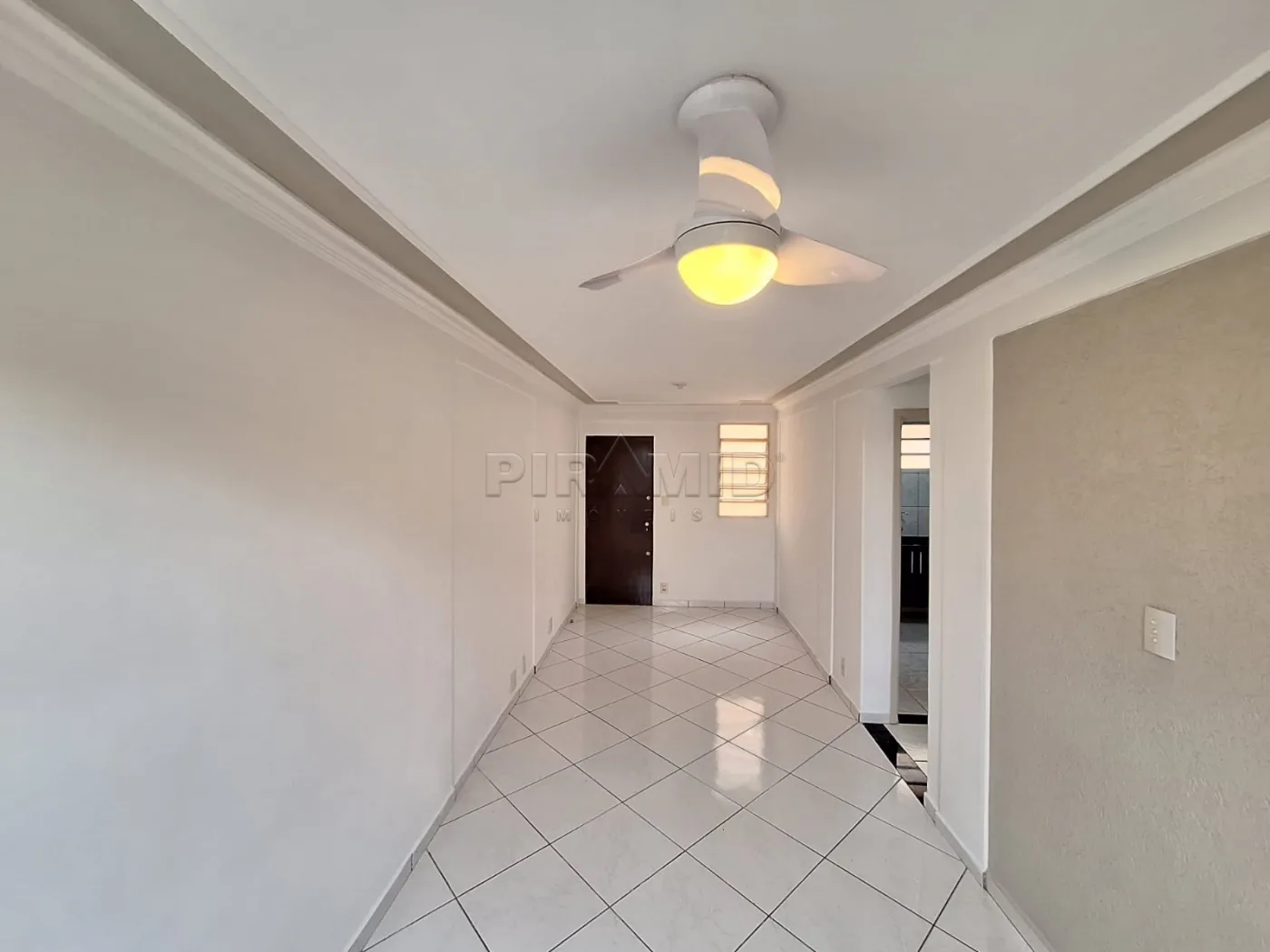 Alugar Apartamento / Padr&atilde;o em Ribeir&atilde;o Preto R$ 1.500,00 - Foto 2