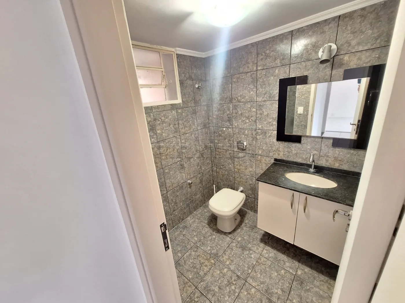 Alugar Apartamento / Padr&atilde;o em Ribeir&atilde;o Preto R$ 1.500,00 - Foto 6