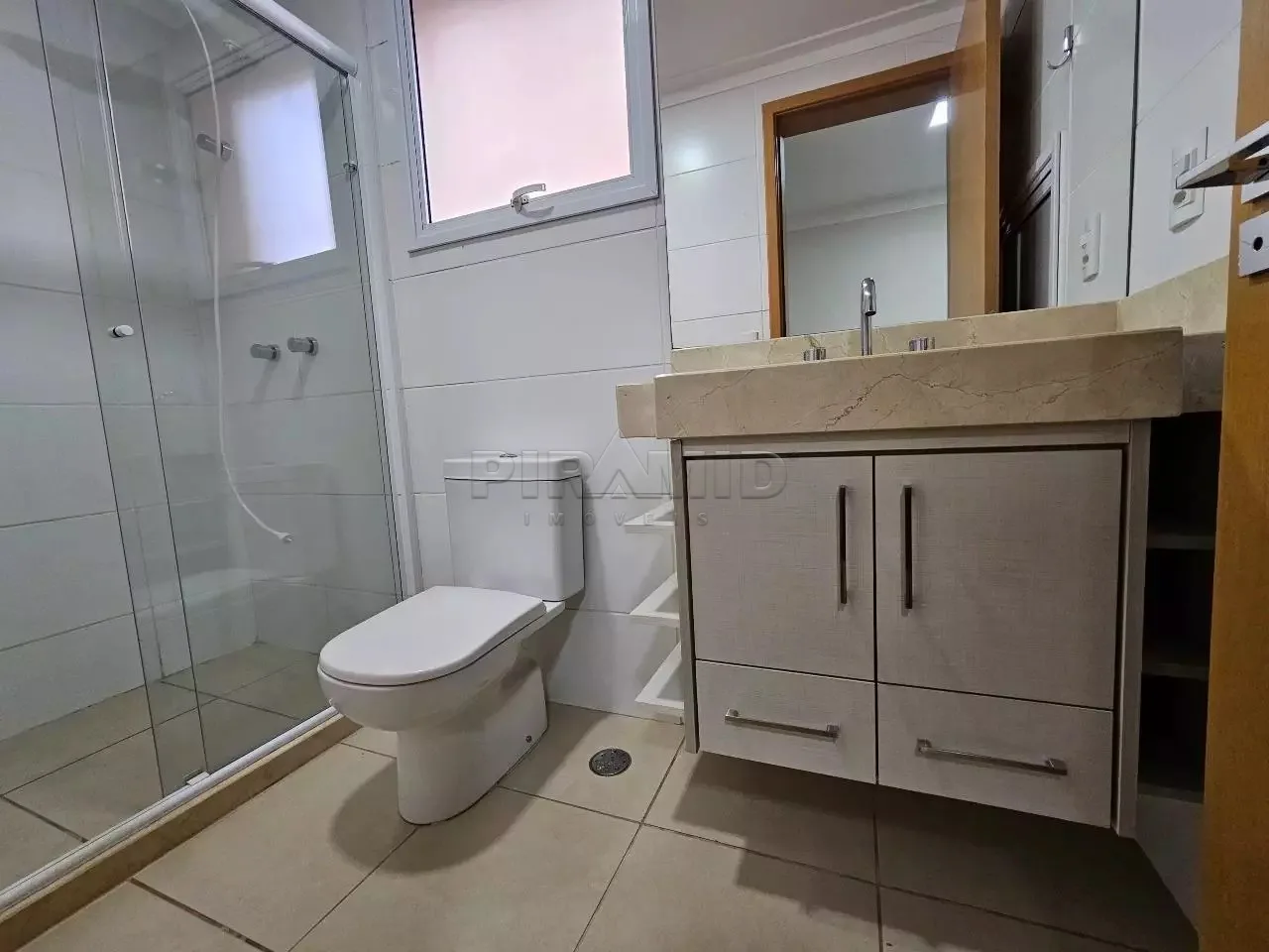 Alugar Apartamento / Padr&atilde;o em Ribeir&atilde;o Preto R$ 5.500,00 - Foto 18
