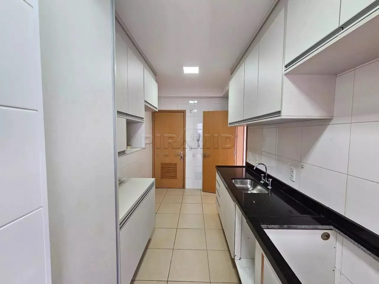 Alugar Apartamento / Padr&atilde;o em Ribeir&atilde;o Preto R$ 5.500,00 - Foto 20