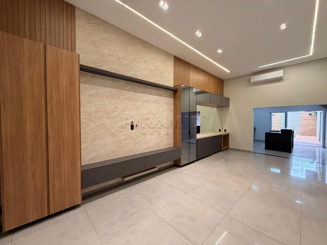 Alugar Casa / Condom&iacute;nio em Ribeir&atilde;o Preto R$ 8.200,00 - Foto 1