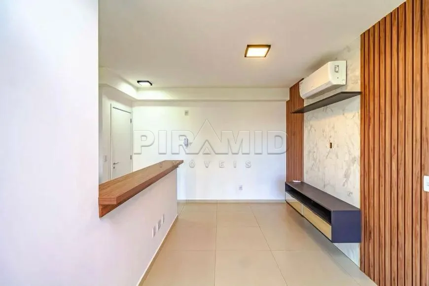 Alugar Apartamento / Padr&atilde;o em Ribeir&atilde;o Preto R$ 4.200,00 - Foto 2