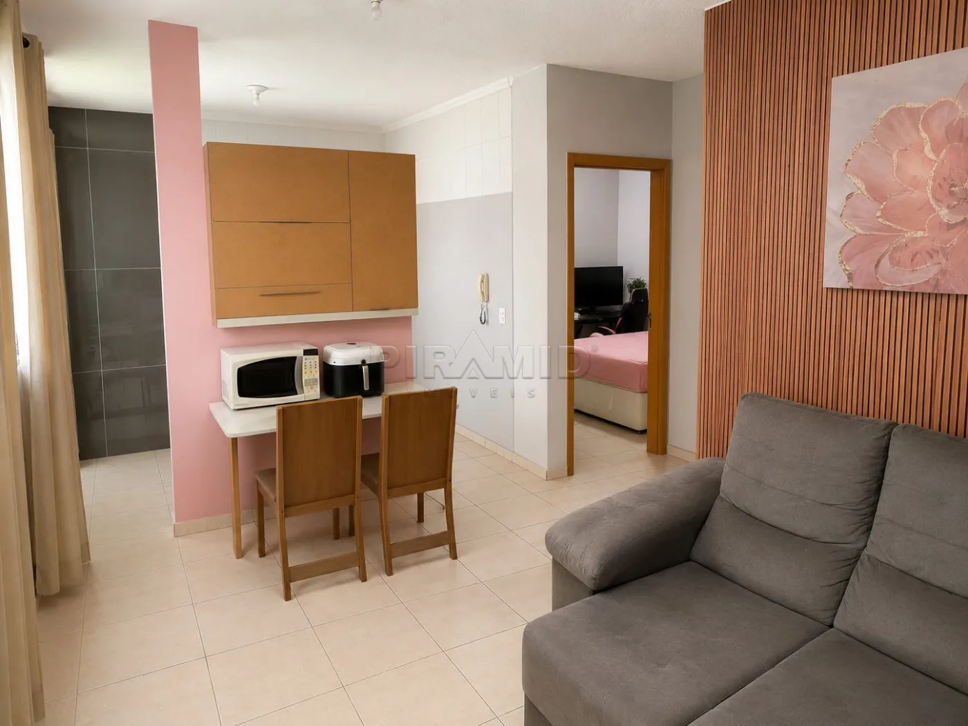 Alugar Apartamento / Padr&atilde;o em Ribeir&atilde;o Preto R$ 1.100,00 - Foto 4