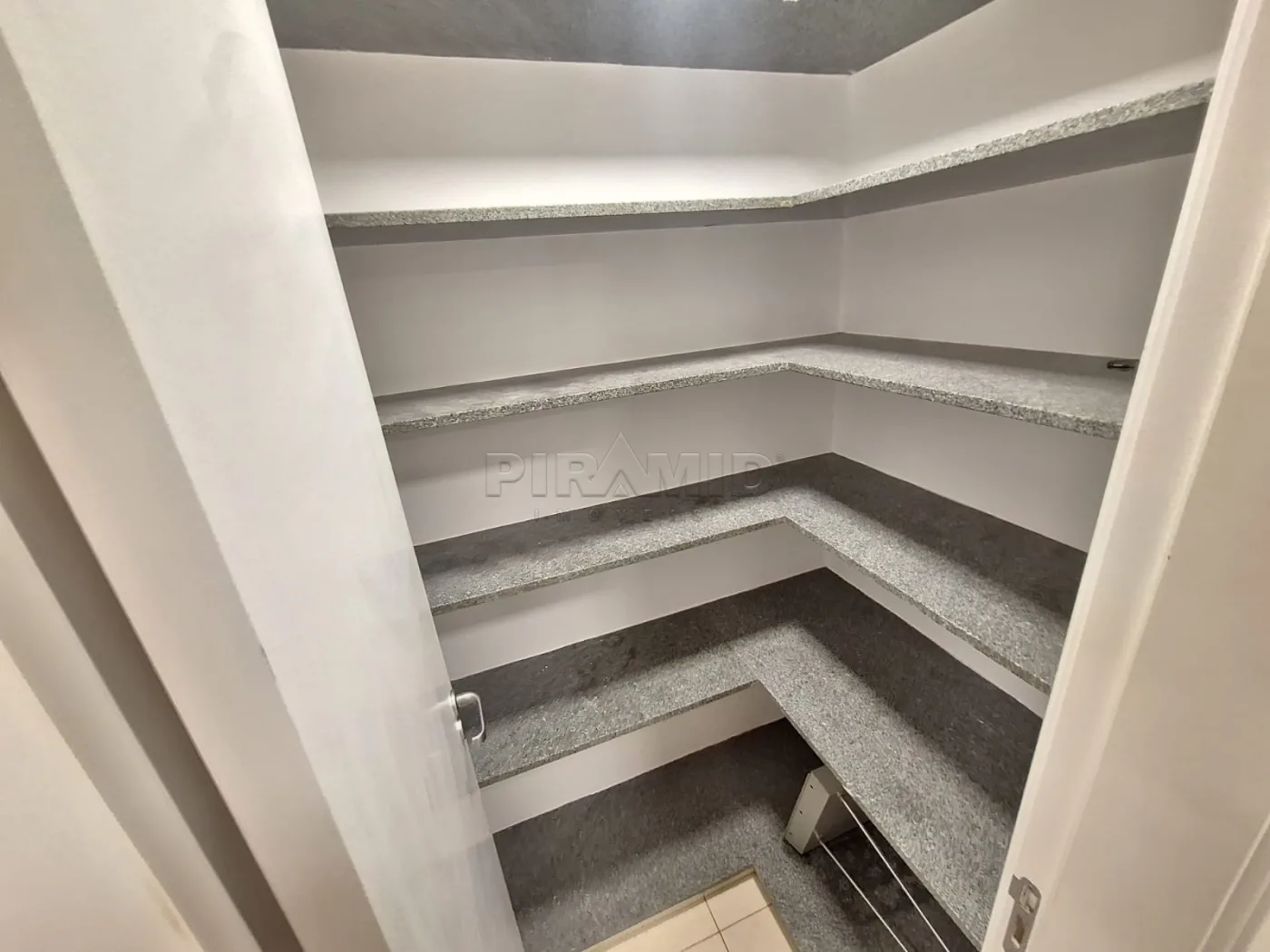 Alugar Apartamento / Padr&atilde;o em Ribeir&atilde;o Preto R$ 5.000,00 - Foto 33