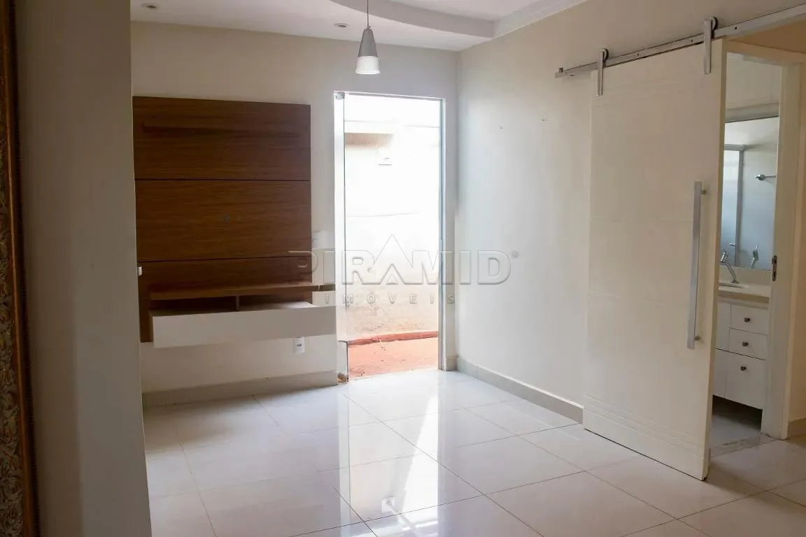 Alugar Casa / Condom&iacute;nio em Ribeir&atilde;o Preto R$ 3.500,00 - Foto 9