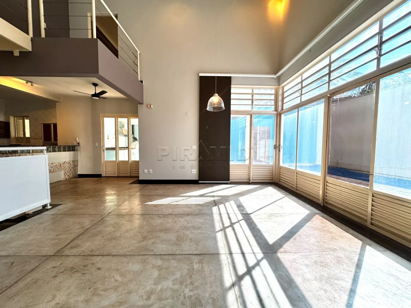 Alugar Casa / Padr&atilde;o em Ribeir&atilde;o Preto R$ 6.000,00 - Foto 2