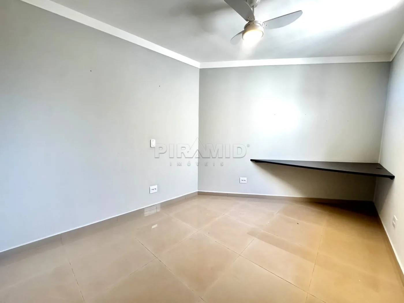 Alugar Casa / Padr&atilde;o em Ribeir&atilde;o Preto R$ 6.000,00 - Foto 30