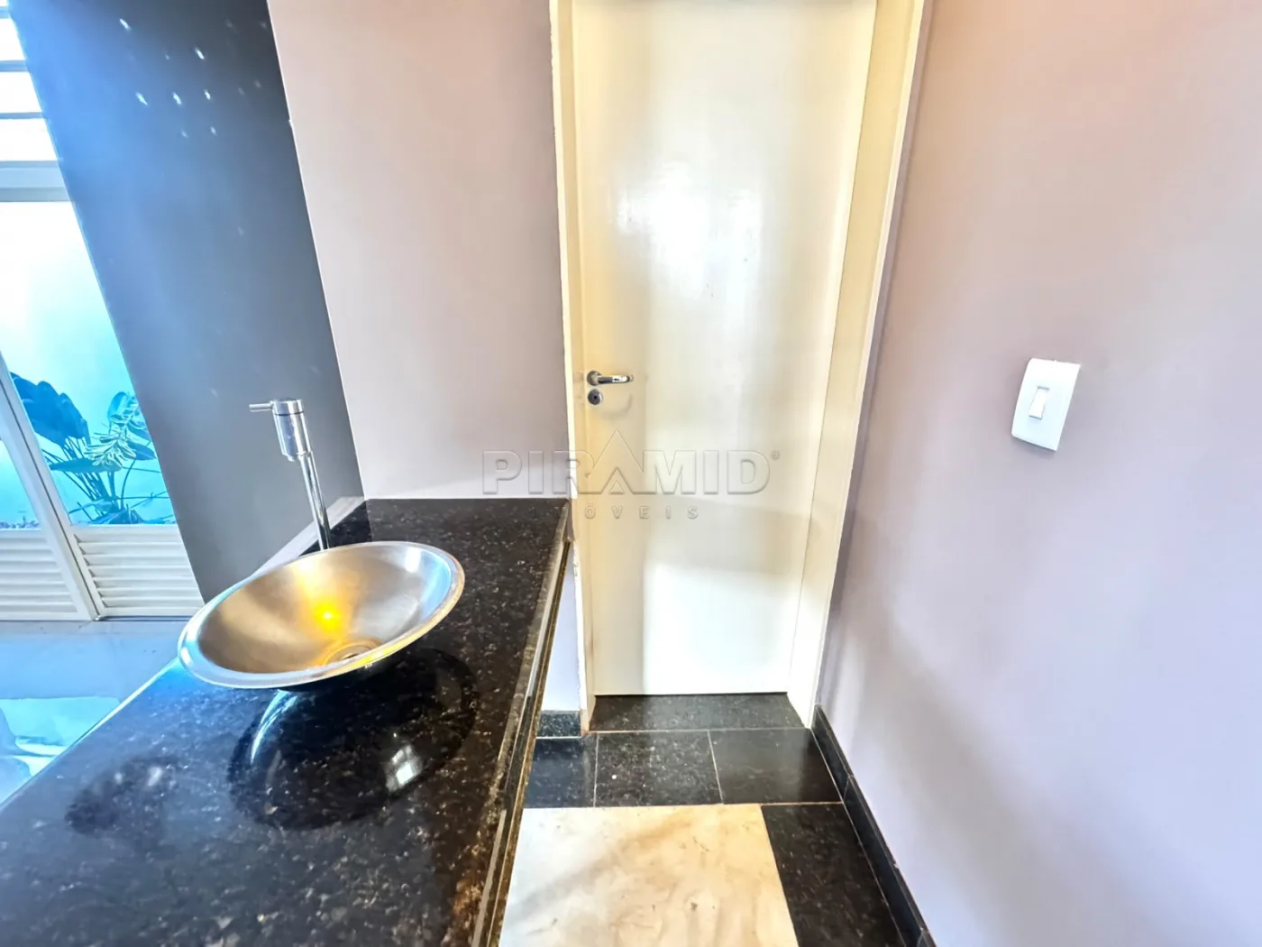 Alugar Casa / Padr&atilde;o em Ribeir&atilde;o Preto R$ 6.000,00 - Foto 35