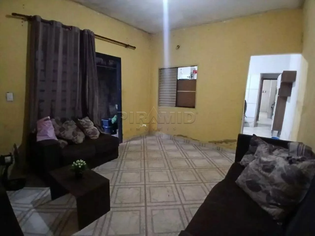 Comprar Casa / Padr&atilde;o em Ribeir&atilde;o Preto R$ 120.000,00 - Foto 2