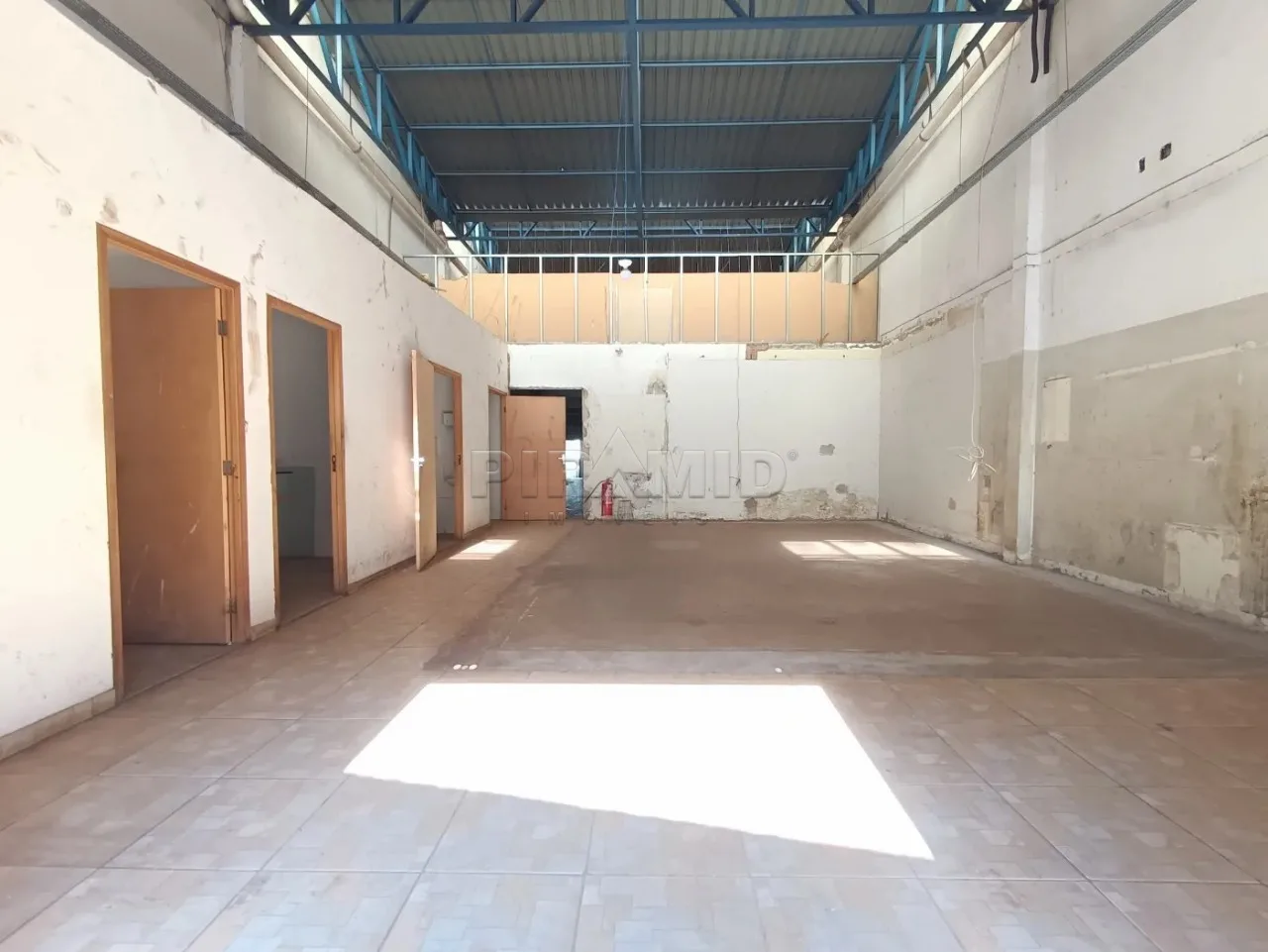Alugar Comercial / Sal&atilde;o em Ribeir&atilde;o Preto R$ 8.000,00 - Foto 4