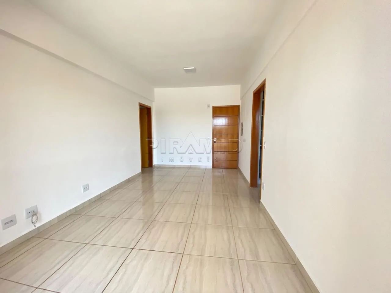 Alugar Apartamento / Padr&atilde;o em Ribeir&atilde;o Preto R$ 1.600,00 - Foto 1