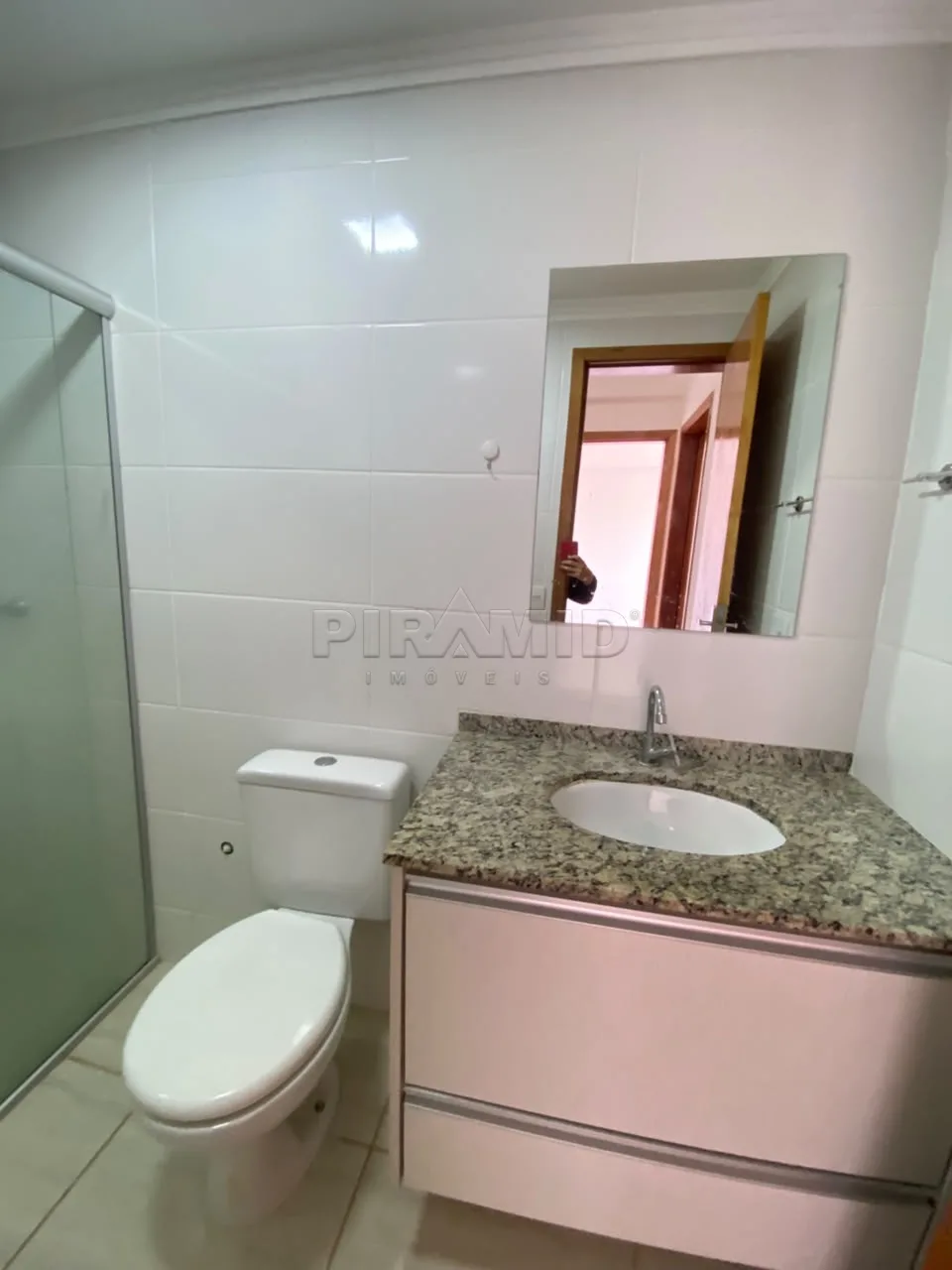 Alugar Apartamento / Padr&atilde;o em Ribeir&atilde;o Preto R$ 1.600,00 - Foto 12