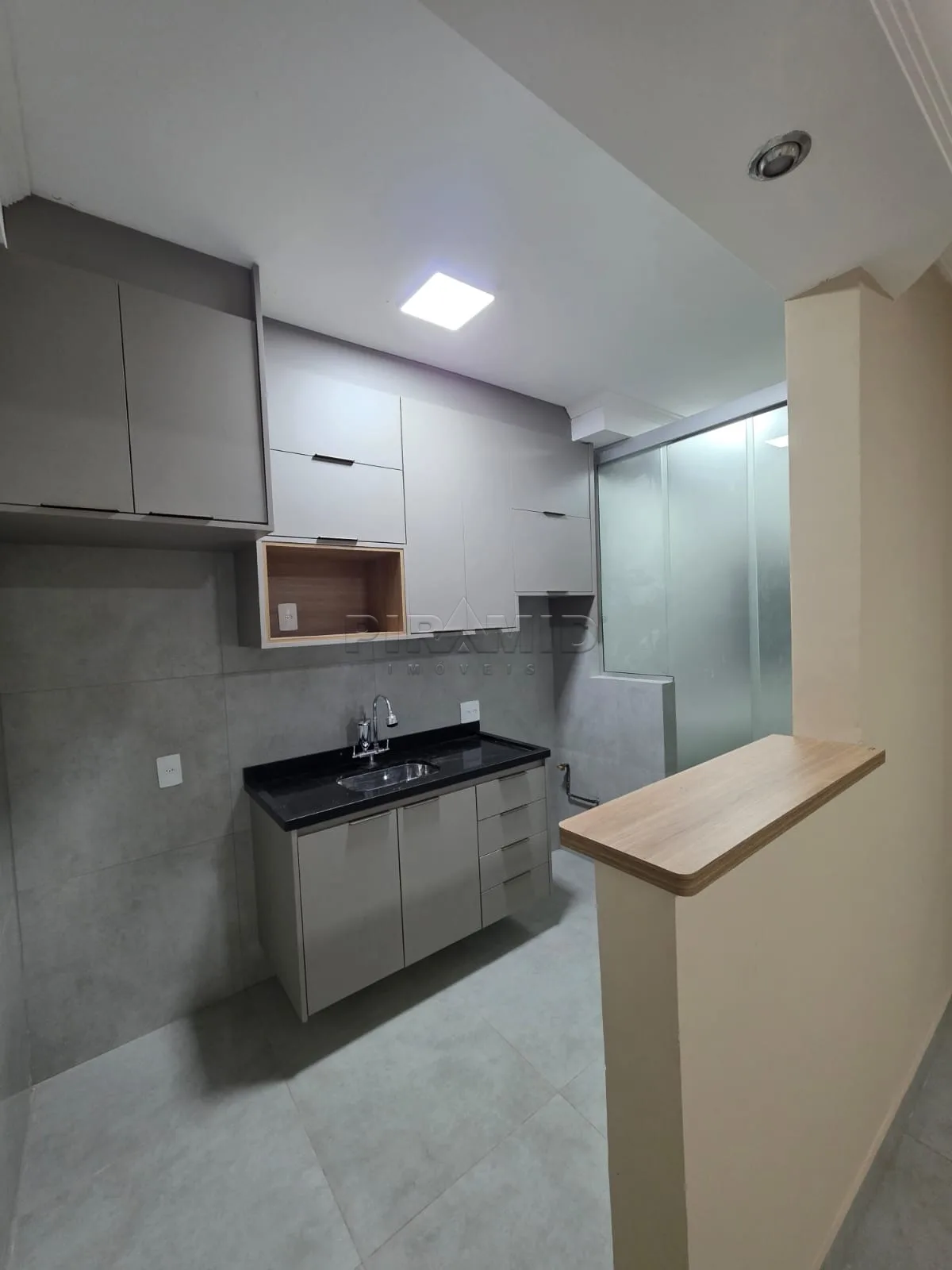 Comprar Apartamento / Padr&atilde;o em Ribeir&atilde;o Preto R$ 280.000,00 - Foto 5