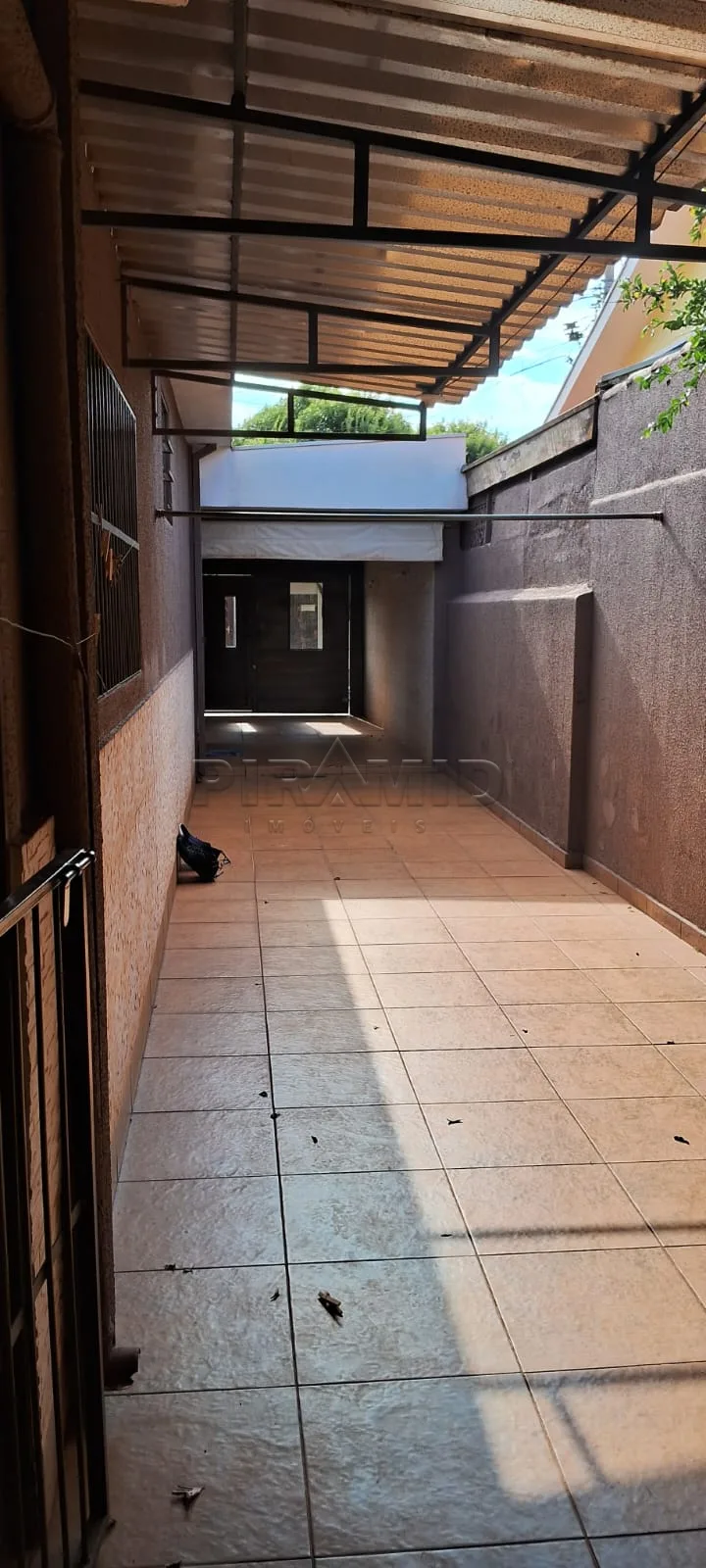 Comprar Casa / Padr&atilde;o em Ribeir&atilde;o Preto R$ 357.000,00 - Foto 1