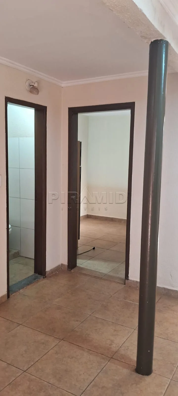 Comprar Casa / Padr&atilde;o em Ribeir&atilde;o Preto R$ 357.000,00 - Foto 4