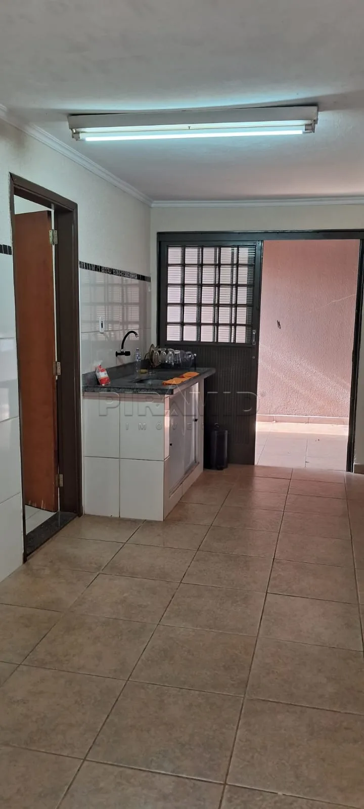 Comprar Casa / Padr&atilde;o em Ribeir&atilde;o Preto R$ 357.000,00 - Foto 5