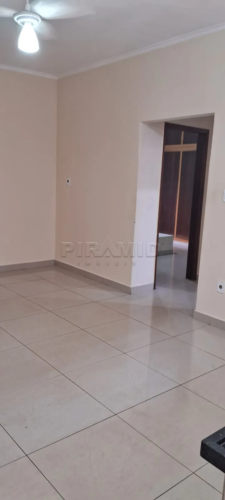 Comprar Casa / Padr&atilde;o em Ribeir&atilde;o Preto R$ 357.000,00 - Foto 7