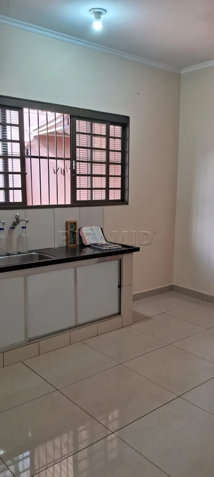 Comprar Casa / Padr&atilde;o em Ribeir&atilde;o Preto R$ 357.000,00 - Foto 8