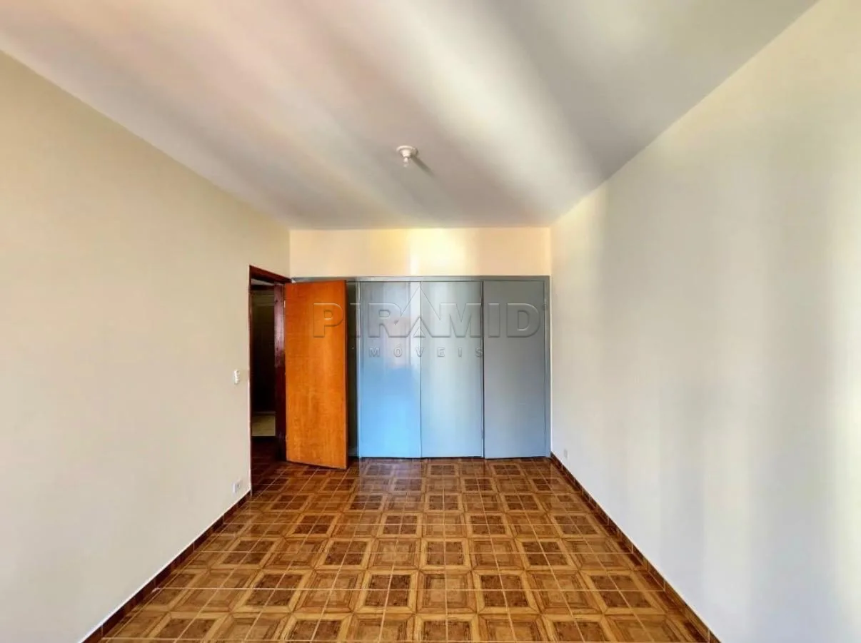 Alugar Apartamento / Padr&atilde;o em Ribeir&atilde;o Preto R$ 1.550,00 - Foto 17