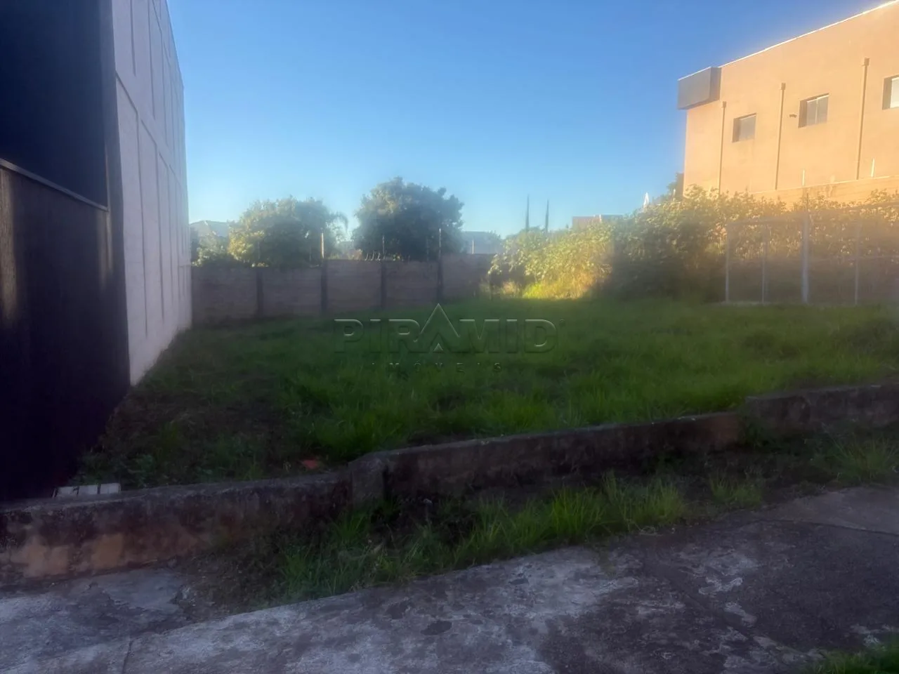 Comprar Terreno / Terreno em Ribeir&atilde;o Preto R$ 580.000,00 - Foto 1