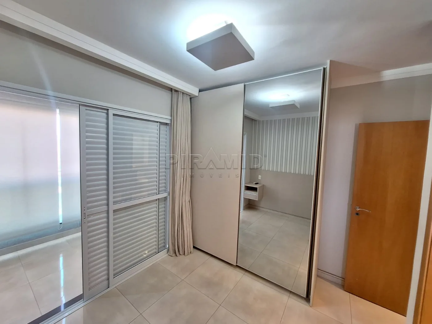 Alugar Apartamento / Padr&atilde;o em Ribeir&atilde;o Preto R$ 3.200,00 - Foto 13