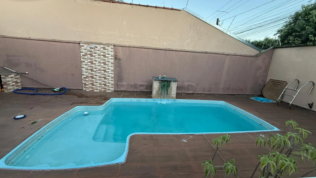 Comprar Casa / Padr&atilde;o em Ribeir&atilde;o Preto R$ 400.000,00 - Foto 2