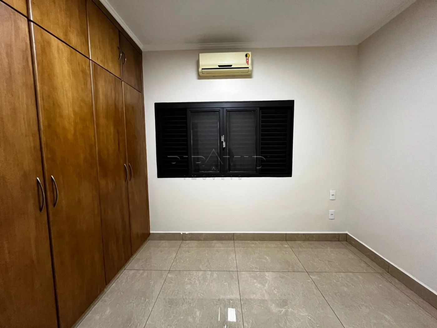 Alugar Casa / Padr&atilde;o em Ribeir&atilde;o Preto R$ 6.500,00 - Foto 16