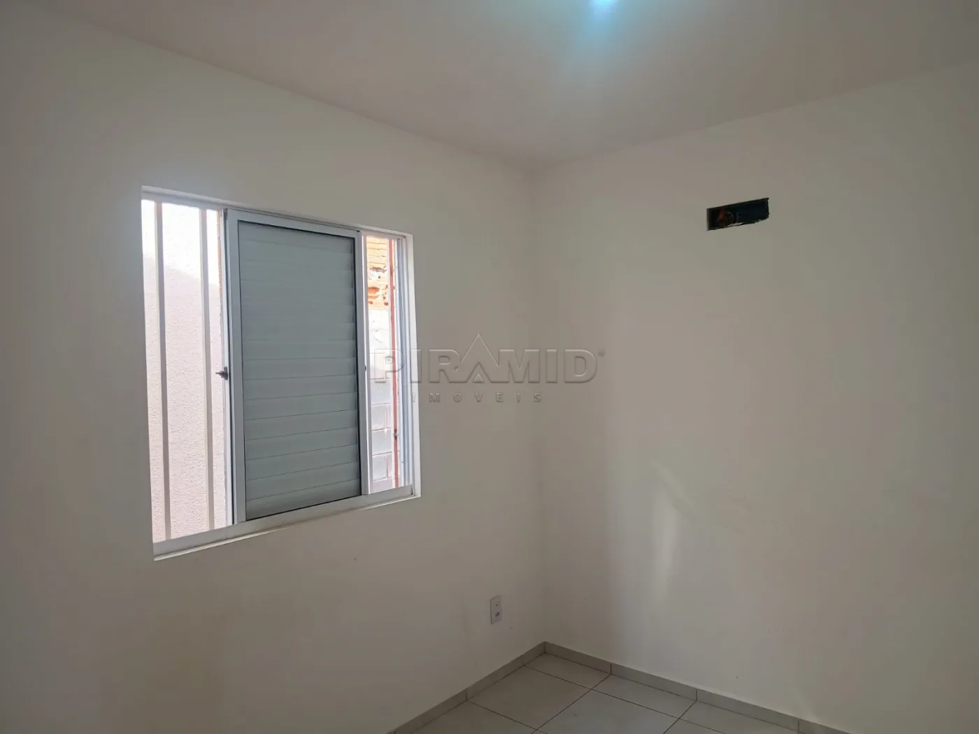 Comprar Casa / Padr&atilde;o em Ribeir&atilde;o Preto R$ 220.000,00 - Foto 8