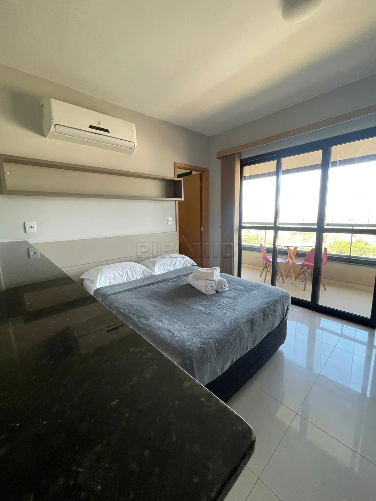 Alugar Apartamento / Padr&atilde;o em Ribeir&atilde;o Preto R$ 1.850,00 - Foto 9