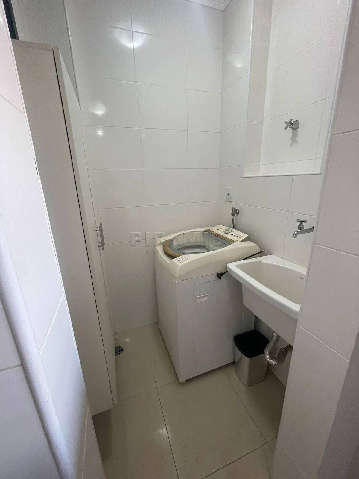 Alugar Apartamento / Padr&atilde;o em Ribeir&atilde;o Preto R$ 1.850,00 - Foto 14