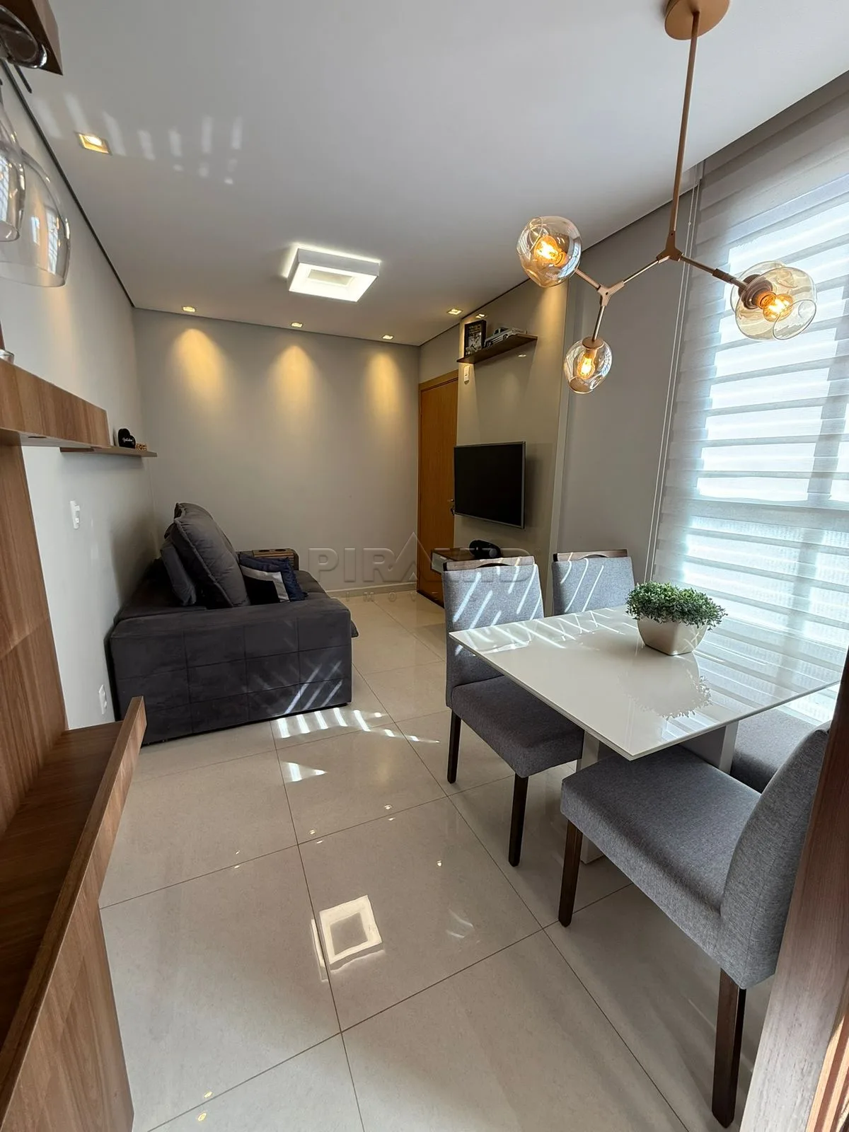Comprar Apartamento / Padr&atilde;o em Ribeir&atilde;o Preto R$ 270.000,00 - Foto 2
