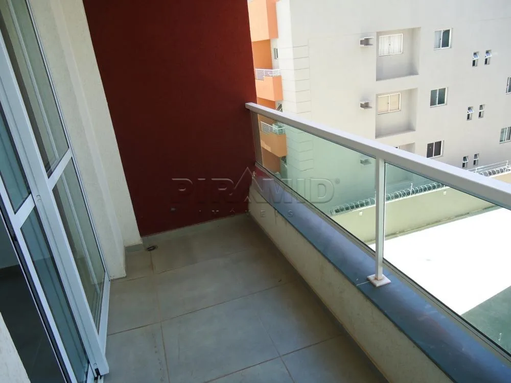 Alugar Apartamento / Padr&atilde;o em Ribeir&atilde;o Preto R$ 1.600,00 - Foto 2