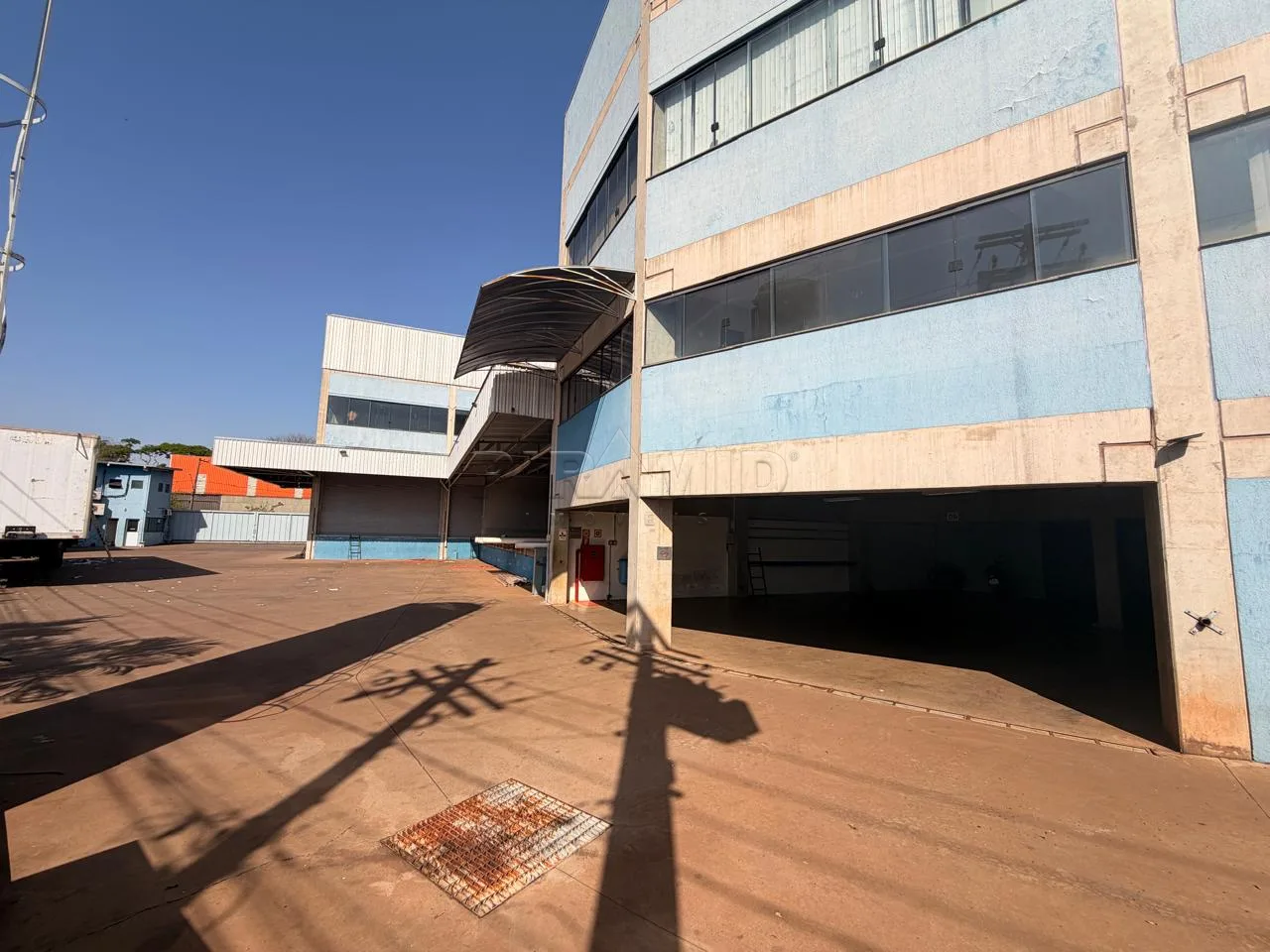 Alugar Comercial / Sal&atilde;o em Ribeir&atilde;o Preto R$ 120.000,00 - Foto 9