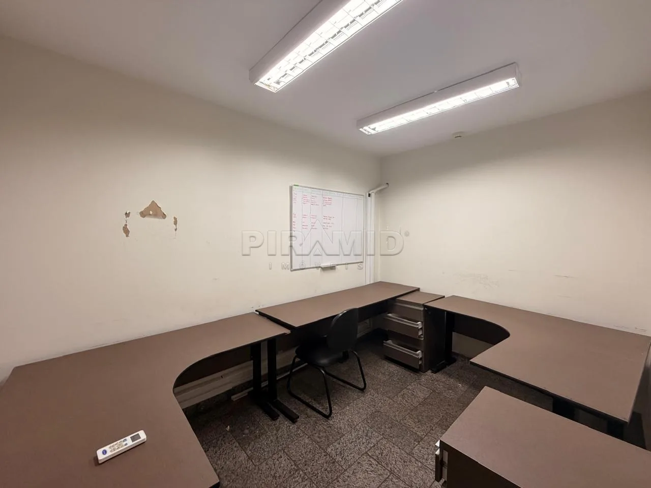 Alugar Comercial / Sal&atilde;o em Ribeir&atilde;o Preto R$ 120.000,00 - Foto 39