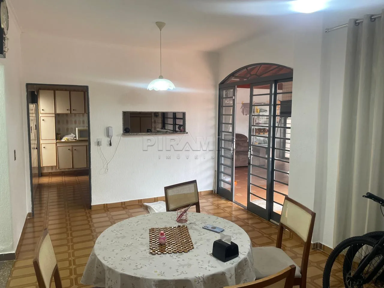 Comprar Casa / Padr&atilde;o em Ribeir&atilde;o Preto R$ 380.000,00 - Foto 3