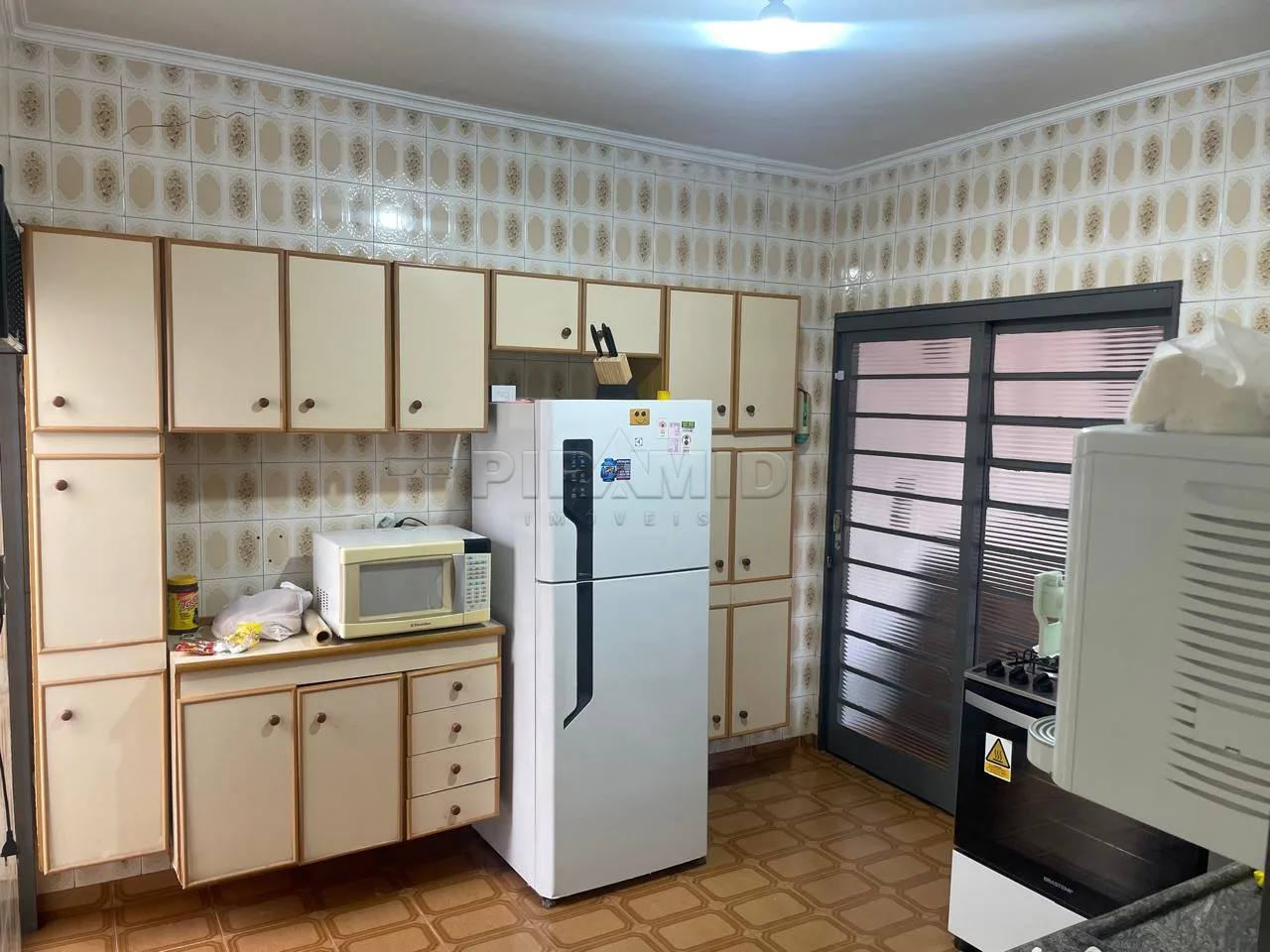 Comprar Casa / Padr&atilde;o em Ribeir&atilde;o Preto R$ 380.000,00 - Foto 4